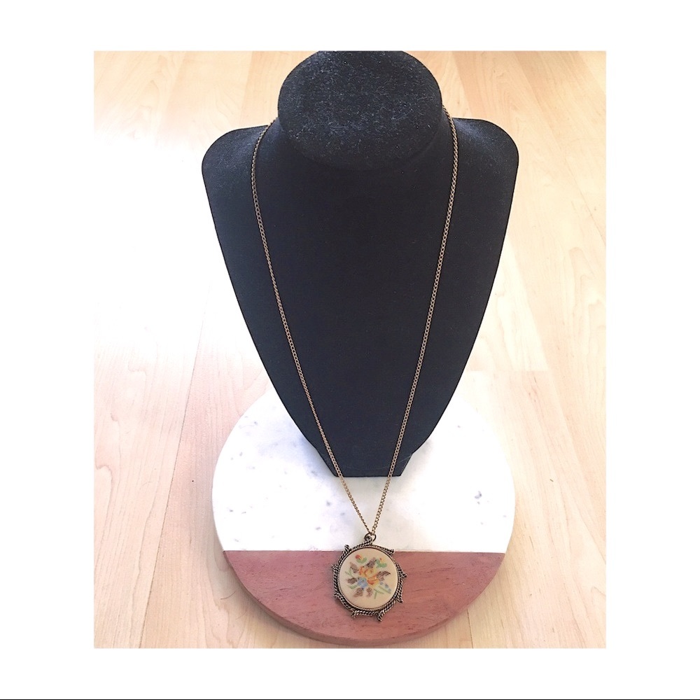 Vintage Gold Embroidered Pendant Necklace